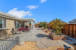 15643 Pilot Rock Way, Victorville, CA 92394 - Photo 32