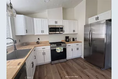 22241 Nisqually Road #19, Apple Valley, CA 92308 - Photo 10