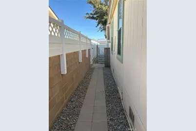 22241 Nisqually Road #19, Apple Valley, CA 92308 - Photo 24