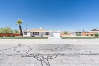 27904 Apache, Barstow, CA 92311 - Photo 1