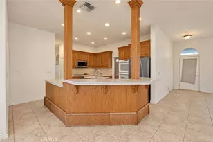 8250 Cataba, Oak Hills, CA 92344 - Photo 14