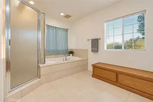 8250 Cataba, Oak Hills, CA 92344 - Photo 28