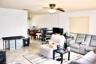 951 Chateau Way, Barstow, CA 92311 - Photo 2