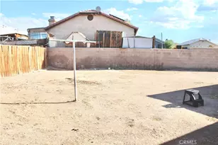 951 Chateau Way, Barstow, CA 92311 - Photo 18