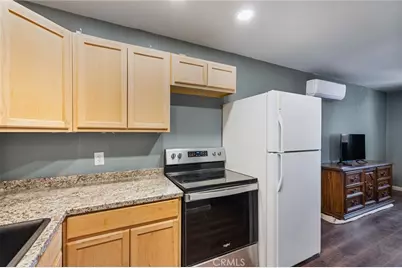 16371 Adelia, Hesperia, CA 92345 - Photo 28