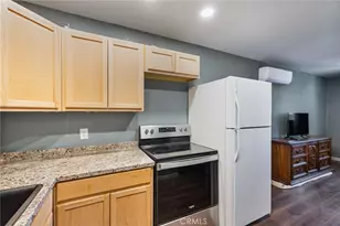 16371 Adelia, Hesperia, CA 92345 - Photo 28