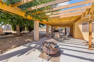 16371 Adelia, Hesperia, CA 92345 - Photo 34