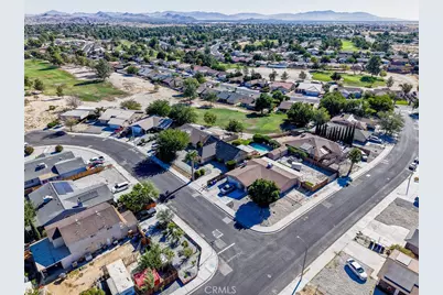 15560 Elmwood Drive, Victorville, CA 92395 - Photo 24