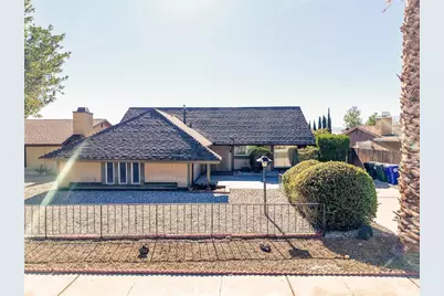 15560 Elmwood Drive, Victorville, CA 92395 - Photo 2