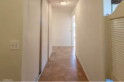 15560 Elmwood Drive, Victorville, CA 92395 - Photo 12