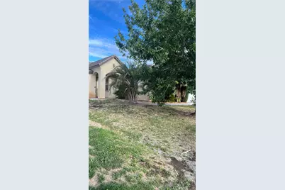 14541 Springdale, Adelanto, CA 92301 - Photo 2