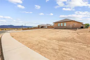 39581 Mountain View, Newberry Springs, CA 92365 - Photo 60