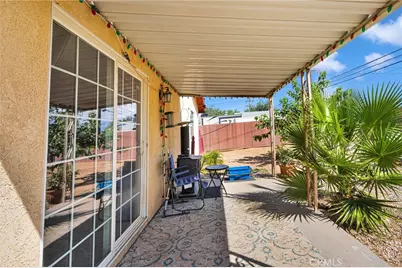 16165 Pine, Hesperia, CA 92345 - Photo 34