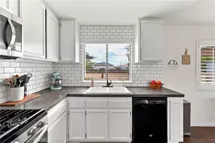 8333 Paisley, Hesperia, CA 92345 - Photo 14