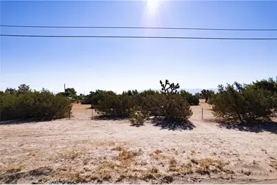8821 Oakwood, Hesperia, CA 92345 - Photo 12