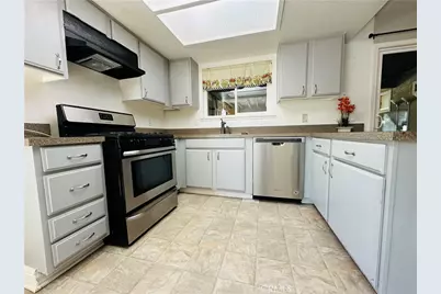 44419 Watford Ave, Lancaster, CA 93535 - Photo 12