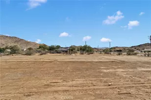 24911 Via Vista Rd, Apple Valley, CA 92308 - Photo 46