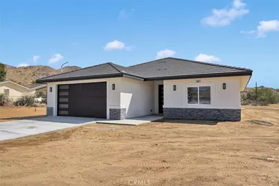 24911 Via Vista Rd, Apple Valley, CA 92308 - Photo 2