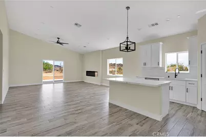 24911 Via Vista Rd, Apple Valley, CA 92308 - Photo 12