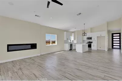 24911 Via Vista Rd, Apple Valley, CA 92308 - Photo 8