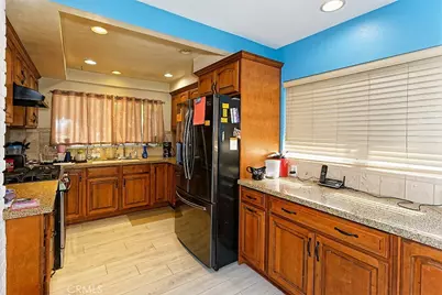 14035 Wimbleton Drive, Victorville, CA 92395 - Photo 8