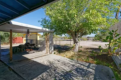 14035 Wimbleton Drive, Victorville, CA 92395 - Photo 20