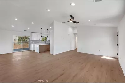 16218 Quantico Rd E, Apple Valley, CA 92307 - Photo 12