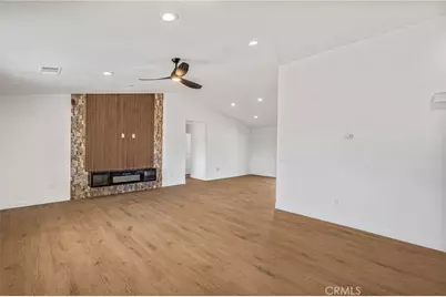 16218 Quantico Rd E, Apple Valley, CA 92307 - Photo 8