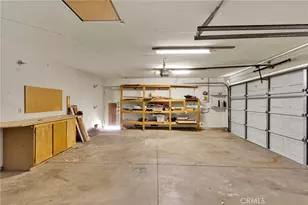 13289 Carleton Cir, Victorville, CA 92392 - Photo 38