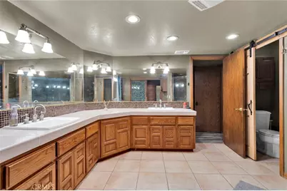 19924 Cronese, Apple Valley, CA 92308 - Photo 22