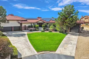 19924 Cronese, Apple Valley, CA 92308 - Photo 2
