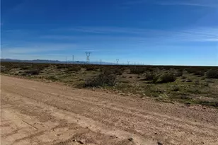 301 E Mountain View St, Barstow, CA 92311 - Photo 1