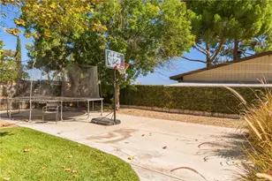 7611 Glider, Hesperia, CA 92345 - Photo 34