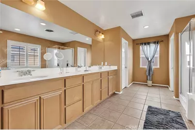 13792 Mesa Linda Avenue, Victorville, CA 92392 - Photo 46