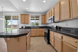 13878 Chestnut, Victorville, CA 92392 - Photo 22