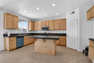 13878 Chestnut, Victorville, CA 92392 - Photo 20
