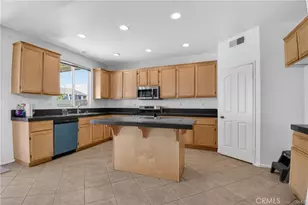 13878 Chestnut, Victorville, CA 92392 - Photo 20