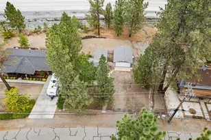 592 Mountain View, Wrightwood, CA 92397 - Photo 34