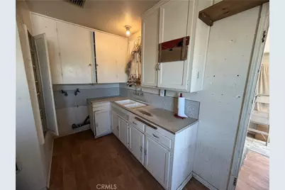 720 Nancy, Barstow, CA 92311 - Photo 8