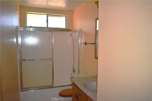 12566 Iroquois Rd, Apple Valley, CA 92308 - Photo 8