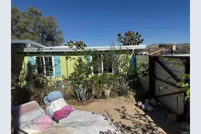 6959 Pawnee, Yucca Valley, CA 92284 - Photo 2