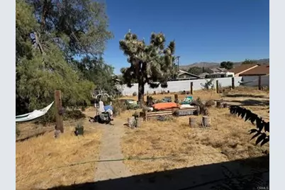 6959 Pawnee, Yucca Valley, CA 92284 - Photo 16