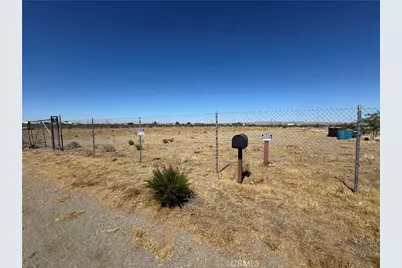 0 Camellia, Phelan, CA 92371 - Photo 6