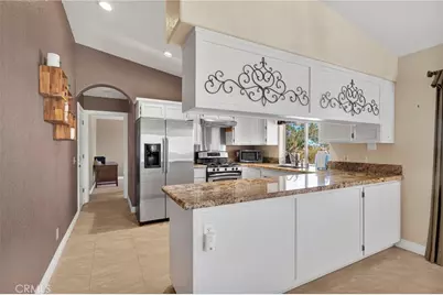 12950 Syracuse, Lucerne Valley, CA 92356 - Photo 10