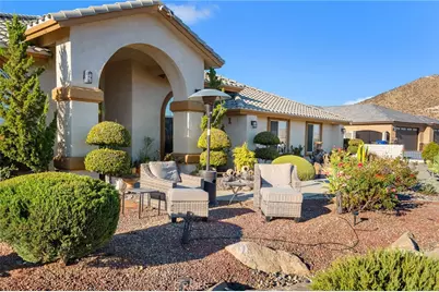 17846 Ohna, Apple Valley, CA 92307 - Photo 2