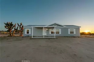 9572 Smith Rd, Phelan, CA 92371 - Photo 1
