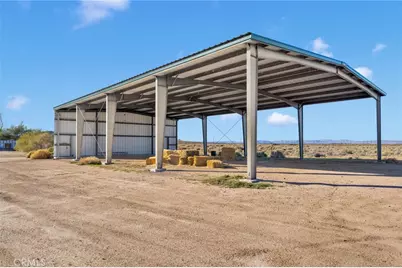 37404 Harvard Road, Newberry Springs, CA 92365 - Photo 4