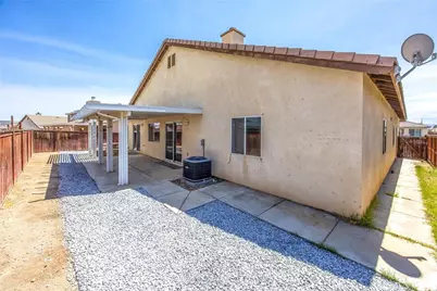 13616 Dellwood Street, Victorville, CA 92392 - Photo 32