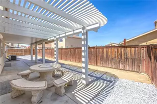 13616 Dellwood St, Victorville, CA 92392 - Photo 36