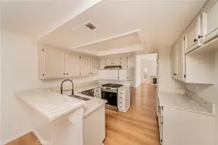 12609 Sunbird Ln, Victorville, CA 92392 - Photo 10